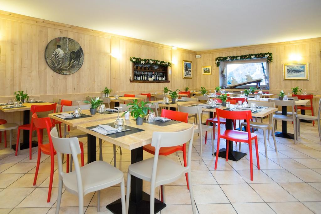 Hotel Restaurant La Barme Cogne Bagian luar foto