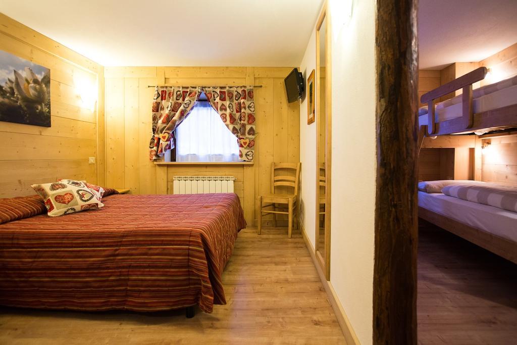 Hotel Restaurant La Barme Cogne Bagian luar foto