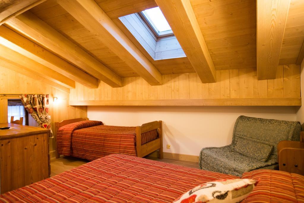 Hotel Restaurant La Barme Cogne Bagian luar foto