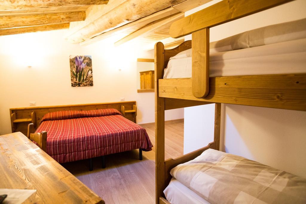 Hotel Restaurant La Barme Cogne Bagian luar foto