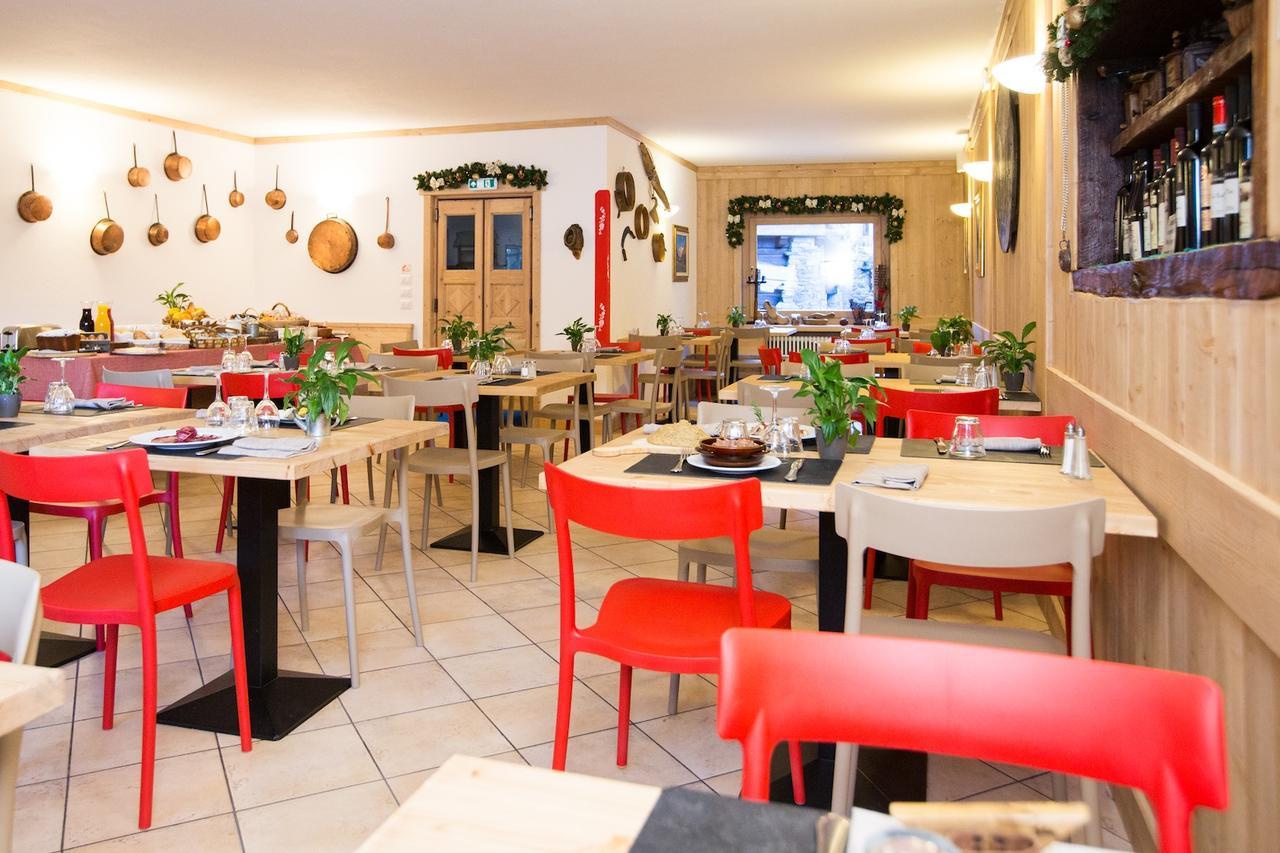 Hotel Restaurant La Barme Cogne Bagian luar foto