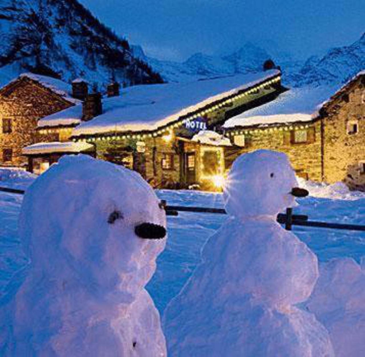 Hotel Restaurant La Barme Cogne Bagian luar foto